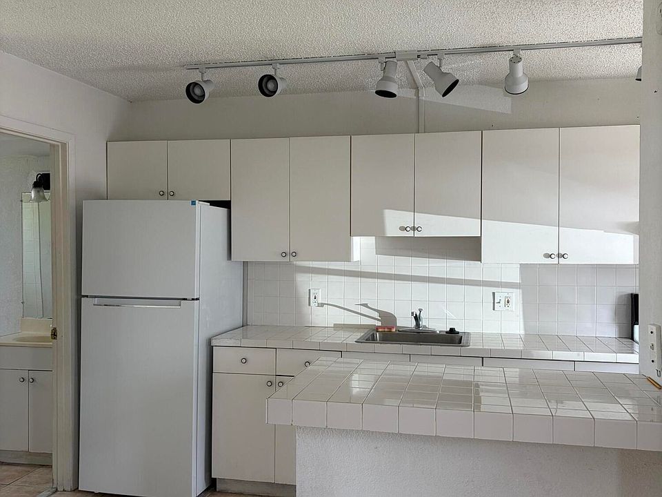 1st image of 1021 SE Monterey Road #1-17