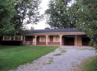 1305 Ky Highway 590, Stanford, KY 40484