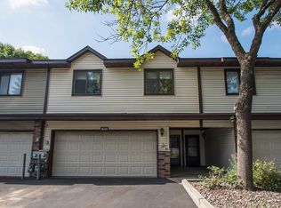 8509 Maplebrook Pkwy N, Brooklyn Park, MN 55445