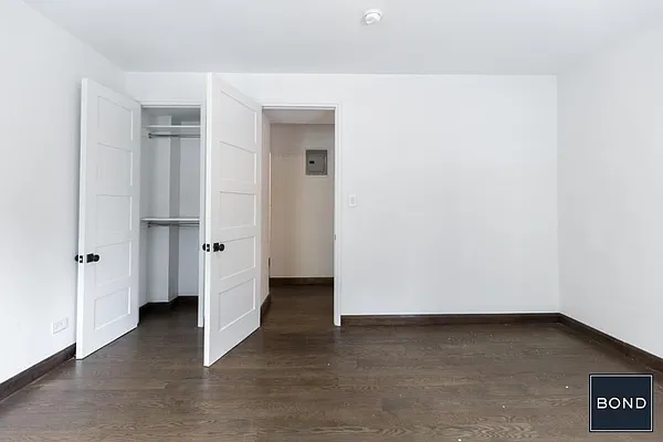 Rented by Bond New York | media 42