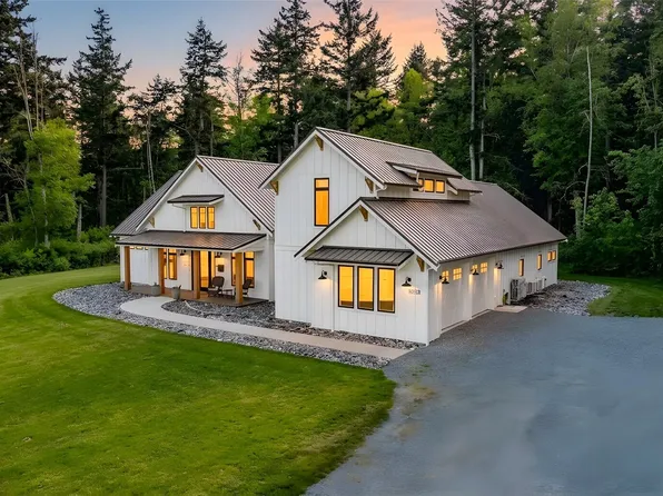 5680 Paradise Lane, Anacortes, WA 98221