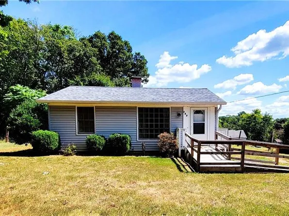 203 Kellam St, Stoneville, NC 27048