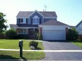 2344 N Rosewood Ln, Round Lake Beach, IL