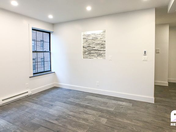 4th image of 11920 Union Tpke APT E1b2