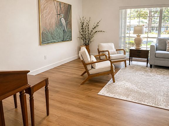 5th image of 3223 NW 47th Pl