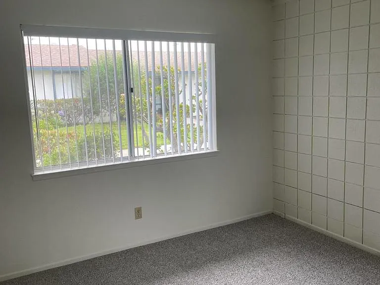 22 W Garden Grn — Photo 5