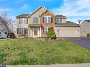 19 Mellowbrook Dr, Sinking Spring, PA 19608