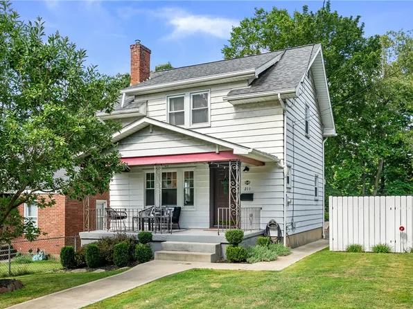 211 7th St, Oakmont, PA 15139