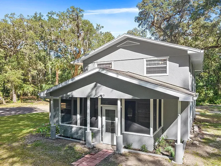 25027 Holden Dr — Photo 27