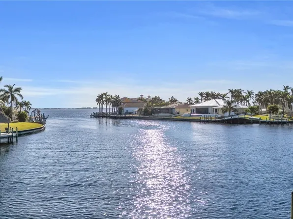 5360 Cobalt Ct, Cape Coral, FL 33904