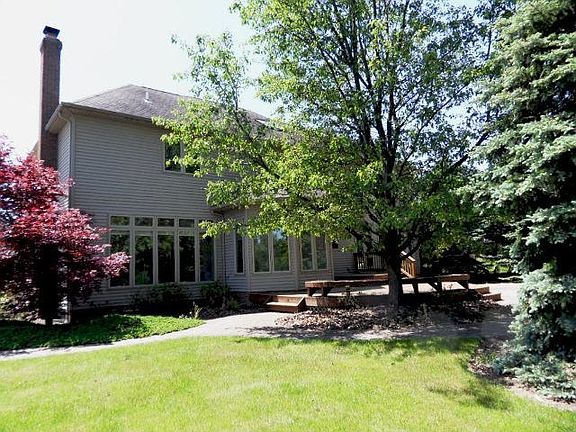 4th image of 39105 Lochmoor Dr