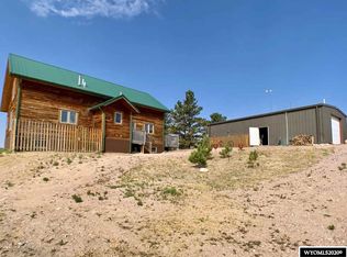 130 Overland Trl, Wheatland, WY 82201