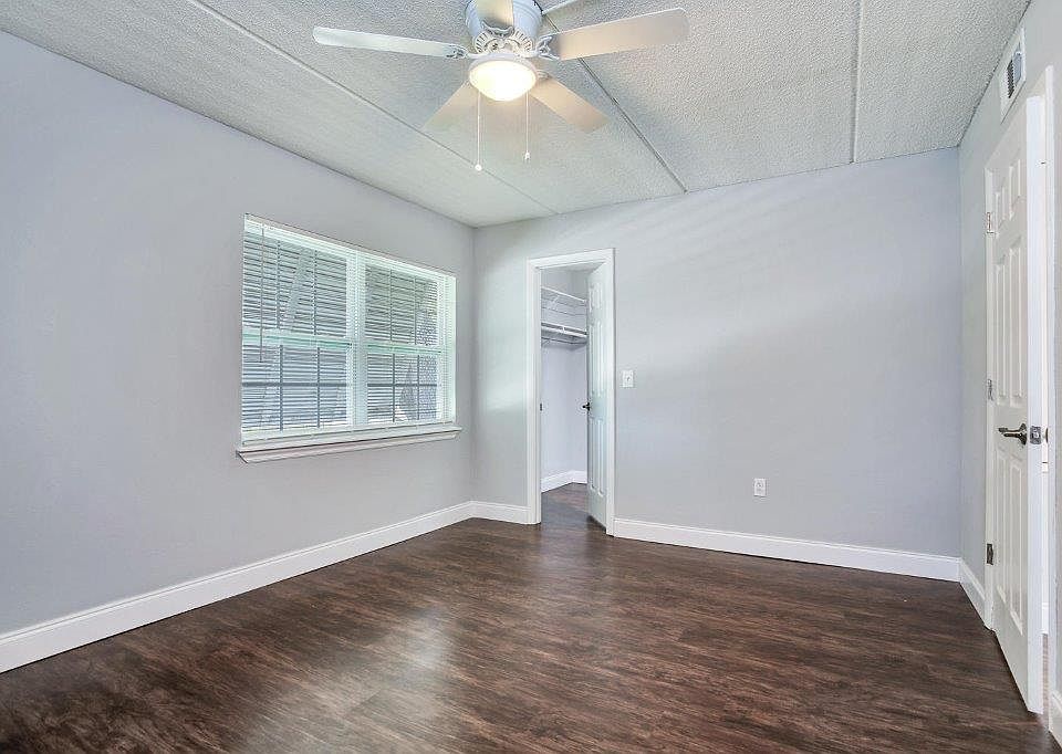 1st image of 4319 W North B St #4