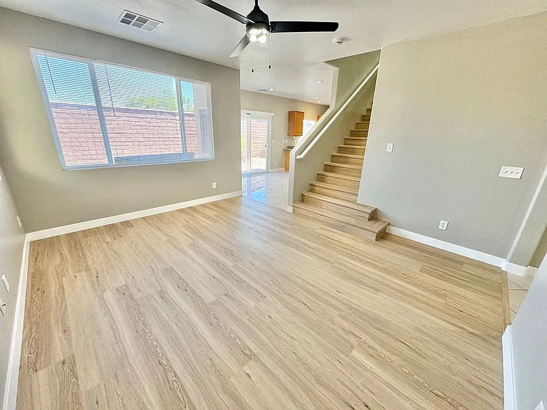 8782 Brilliant Star Dr — Photo 2