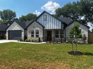 102 Guavin Ln, Blue Ridge, TX 75424