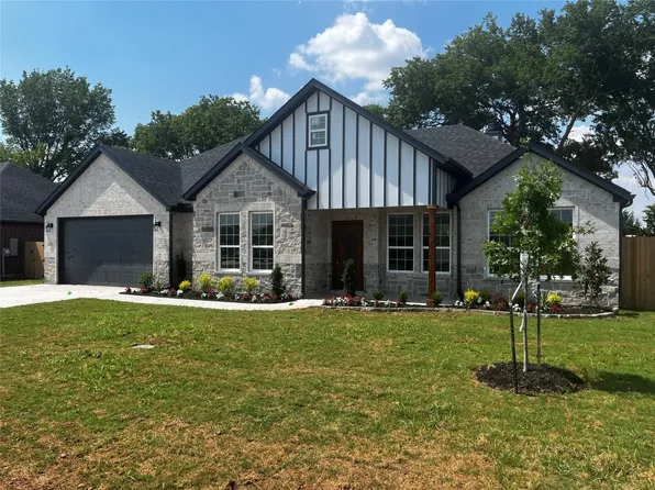 102 Guavin Ln, Blue Ridge, TX 75424