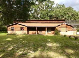 8727 N Maple Ave, Crystal River, FL 34428