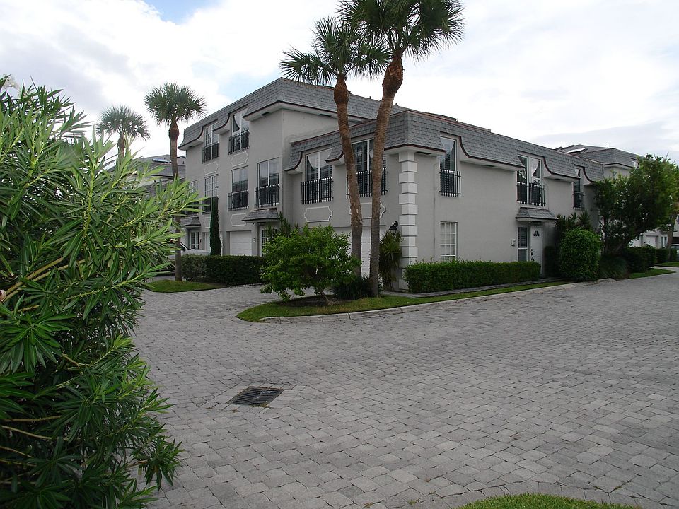 Hillsboro Beach & Yacht Villas