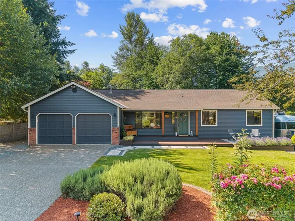 325 NE 4th Street, North Bend, WA 98045