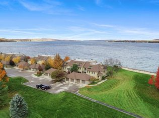 700 Front St APT 72, Boyne City, MI 49712