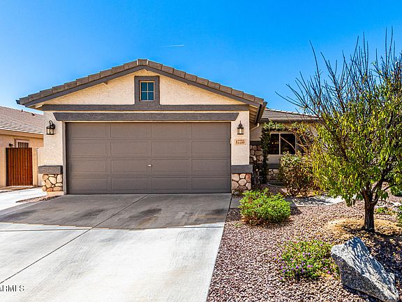 4th image of 17755 W HEARN Road