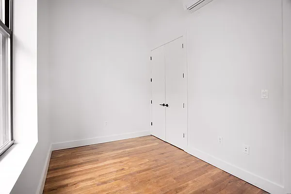 Rented by Bohemia Realty Group | media 33