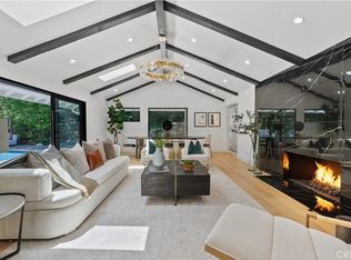 3985 Hampstead Rd, La Canada Flintridge, CA 91011