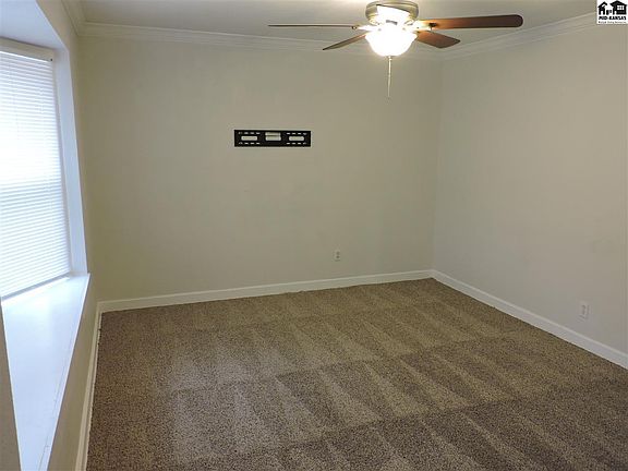3rd image of 205 W 24th Ave