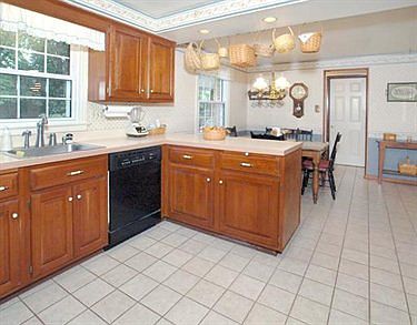 3rd image of 4037 Dublane Ct