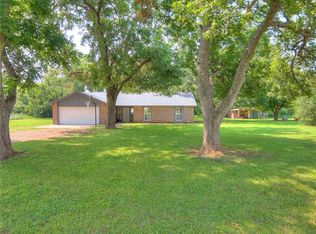 17061 Winding Creek Dr, Newalla, OK 74857
