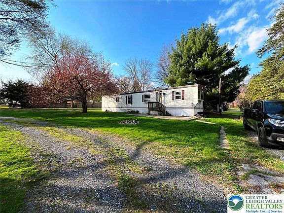2nd image of 4309 Levans Rd N