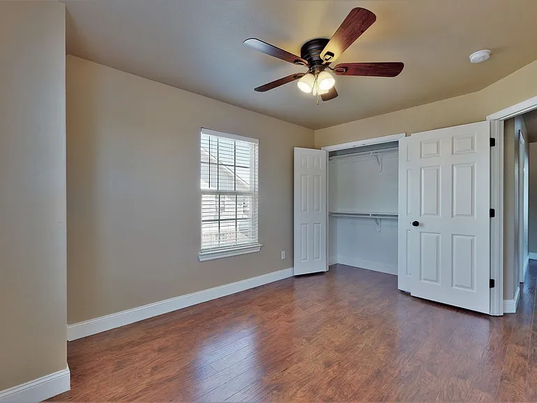 804 Meadowlands Drive — Photo 13