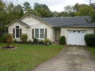 10618 N Canyon Rd, Charlotte, NC 28214