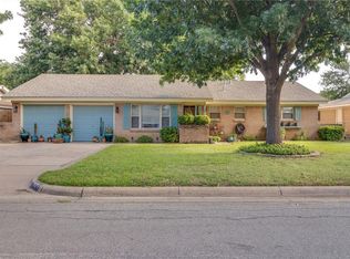 7621 Palomar Dr, North Richland Hills, TX 76180