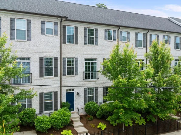 516 Maryland Ave APT 127, Lexington, KY 40508