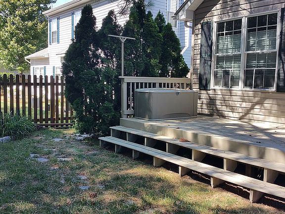 2nd image of 48239 Keel Dr