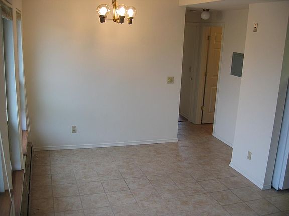 2nd image of 4230 8th Ave NE #30443