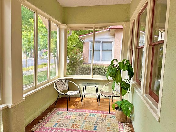 3rd image of 418 12th St NW