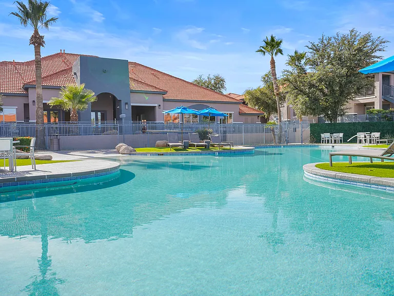 Sonoran Reserve Apartments — Photo 14