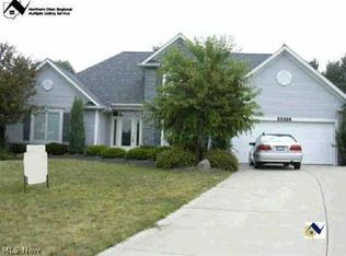 20326 Bradgate Ln, Strongsville, OH 44149