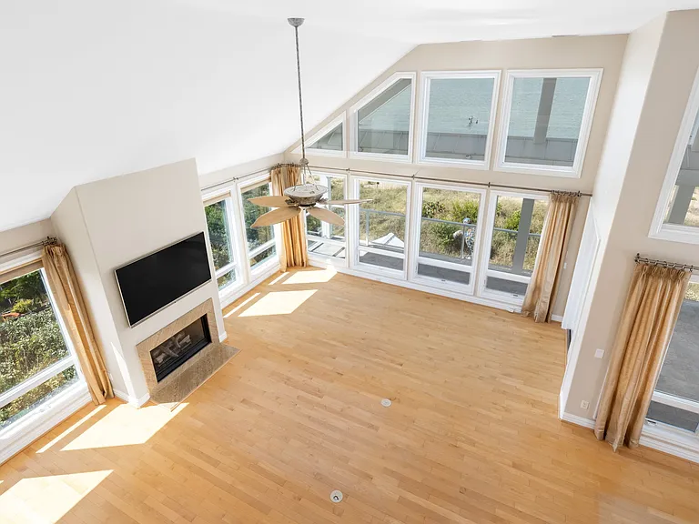 882 W Ocean View Ave — Photo 30