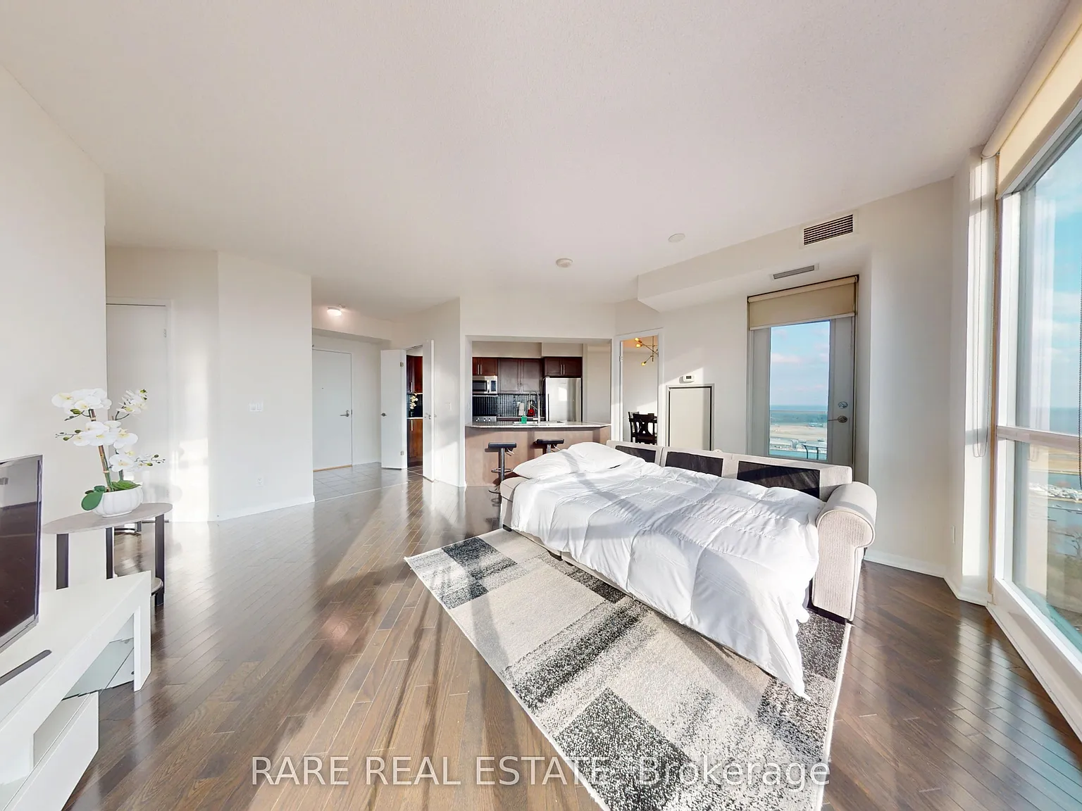 2 bed, $4,500 — Photo 3