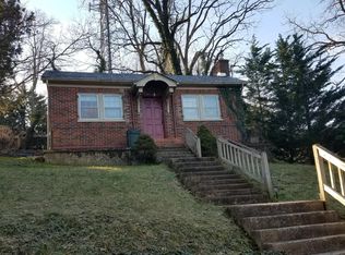 516 Alleghany Ave, Staunton, VA 24401