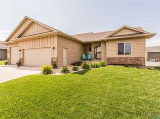 4301 W Schofield St, Sioux Falls, SD 57108