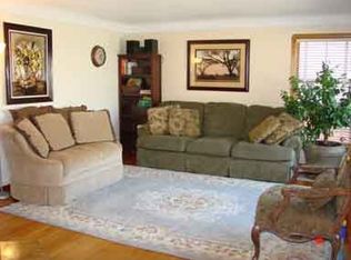 4007 Redfern Rd, Parma, OH 44134