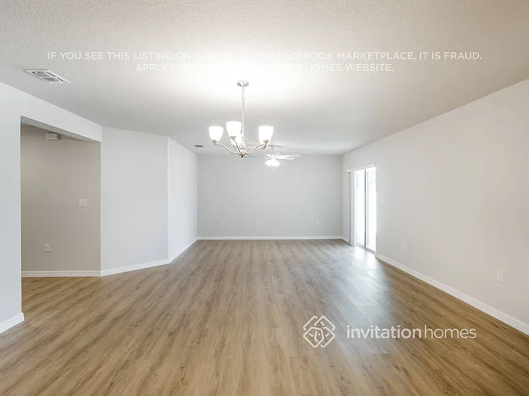 700 Grandeur St SE — Photo 3