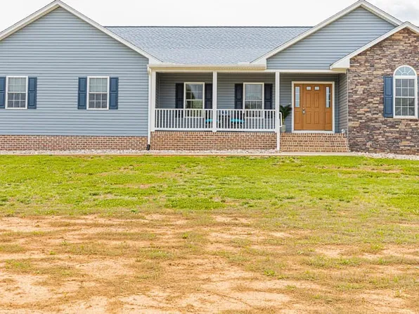 16191 Janet Dr, Amelia Court House, VA 23002