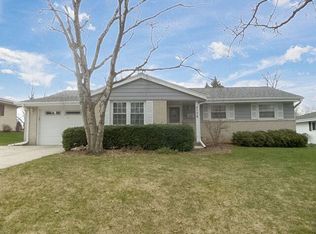 5179 Lakeside Dr, Greendale, WI 53129