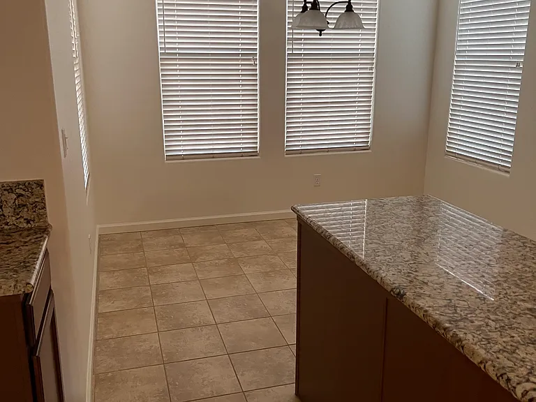 3215 N Kayenta St — Photo 10