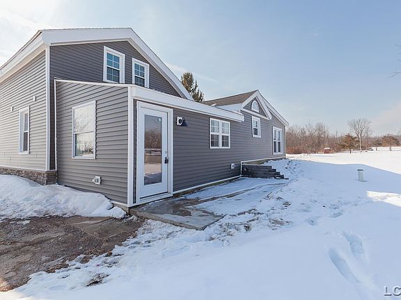 5th image of 4730 Munger Rd